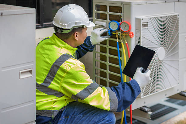 Professional Hvac Maintenance technician working in Billerica, MA